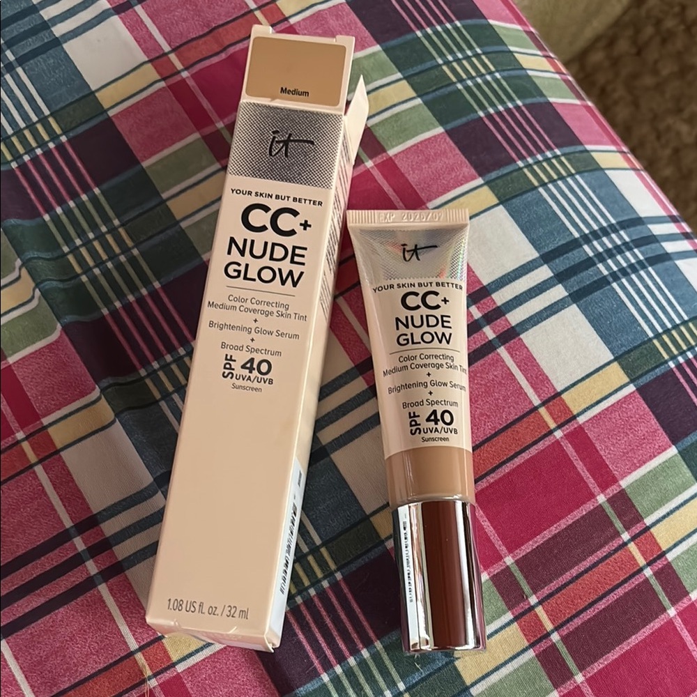 IT Cosmetics CC+ Nude Glow with SPF 40